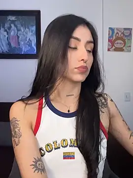 Snapshot of ananya_sex1 chatting on 06/14/26, 06:14 ananya sex1 online show from 06/14/26, 06:14