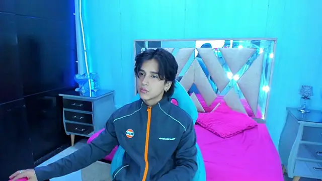 alex 477 online show from 02/26/26, 11:43