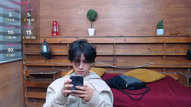 alex 477 online show from 03/28/26, 11:33