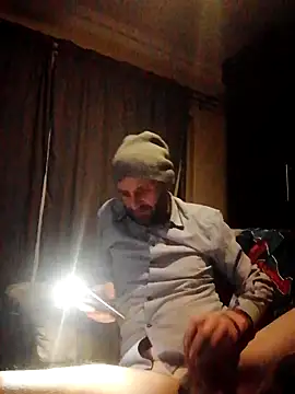 Nawtyslaveteen online show from 04/07/26, 10:55