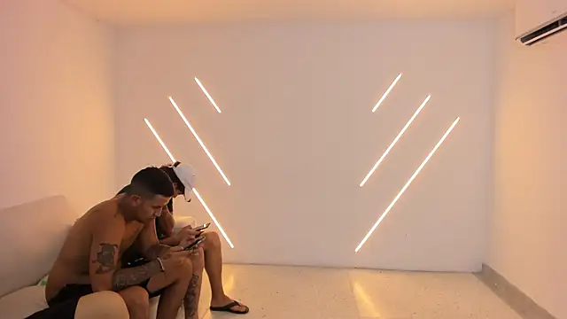 Snapshot of brutal_sex_room2 chatting on 10/04/25, 12:50 brutal sex room2 online show from 10/04/25, 12:50