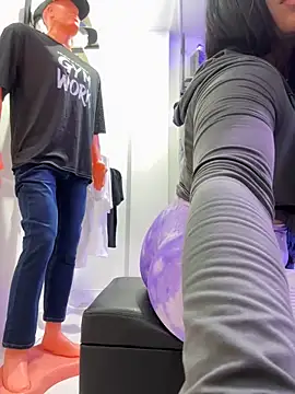 kim monti online show from 11/16/25, 11:04