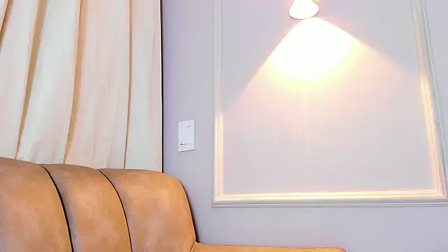 Lia walton online show from 02/23/26, 12:17