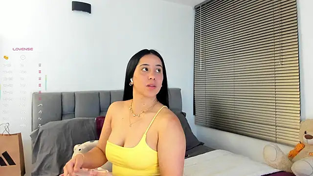 Gigi-bom online show from 03/05/26, 12:07