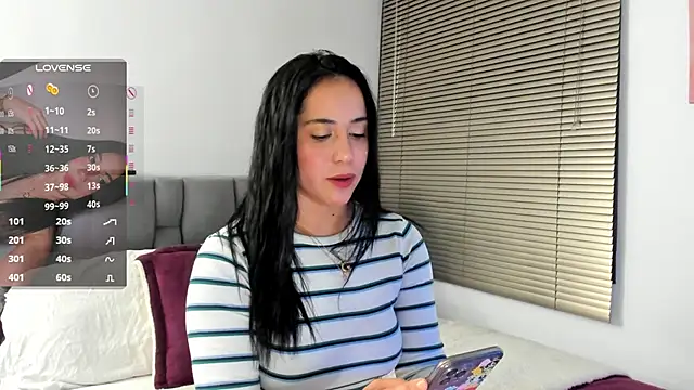 Gigi-bom online show from 11/22/25, 12:10