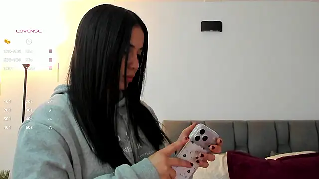 Gigi-bom online show from 02/02/26, 03:16