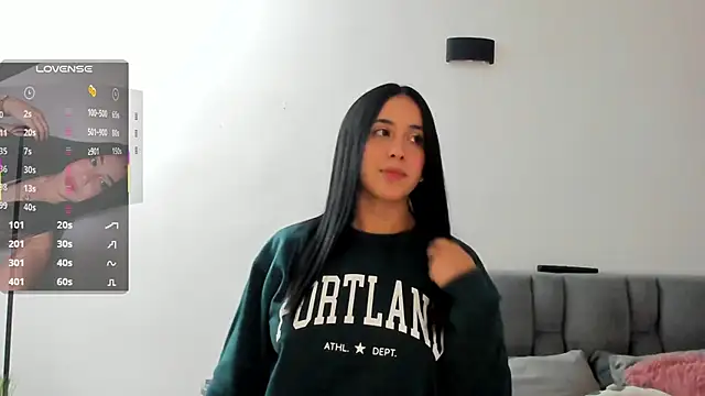 Gigi-bom online show from 11/14/25, 12:14