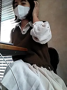 Michiko1 online show from 03/18/25, 05:02