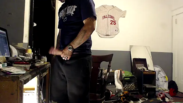 sledge901 online show from 10/18/25, 01:07