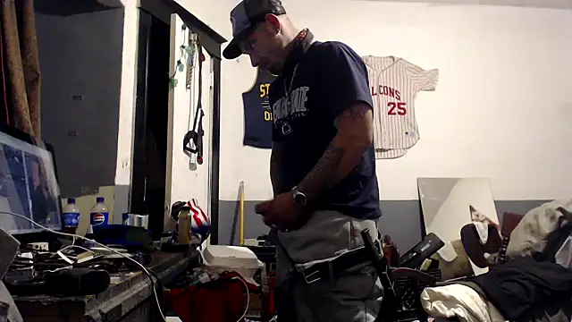 sledge901 online show from 11/11/25, 04:29