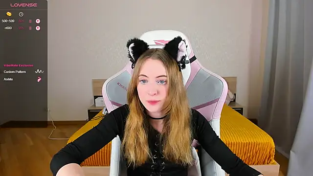 Cowell Adelina online show from 11/03/25, 09:35