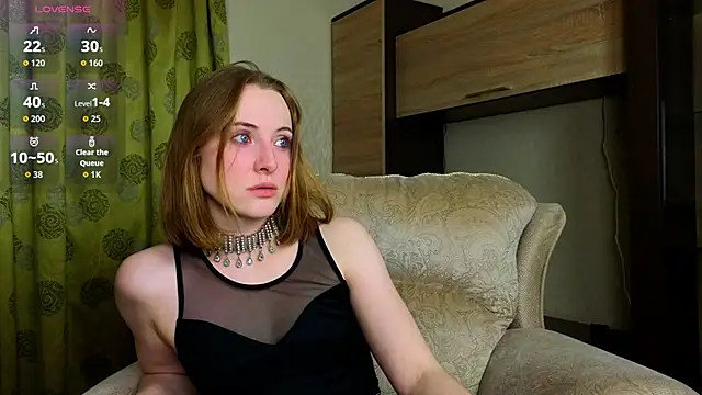 Snapshot of Cowell_Adelina chatting on 06/28/26, 02:01 Cowell Adelina online show from 06/28/26, 02:01
