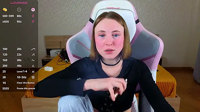 Cowell Adelina online show from 03/23/26, 09:42