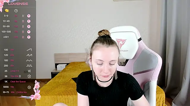 Cowell Adelina online show from 09/09/25, 09:30