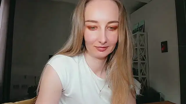 Maiami000 online show from 03/19/26, 01:55