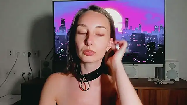 Maiami000 online show from 07/02/26, 06:03