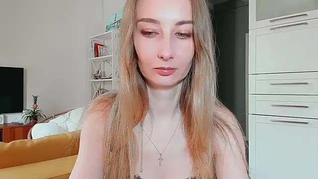 Maiami000 online show from 04/15/26, 11:27