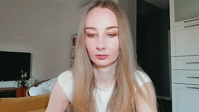 Maiami000 online show from 04/06/26, 01:12