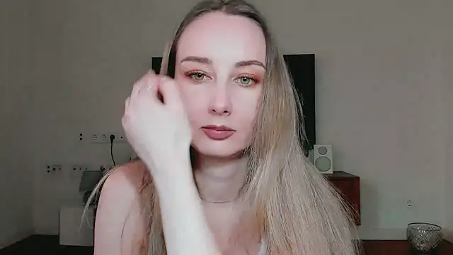 Maiami000 online show from 03/05/26, 12:46