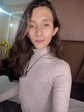 Feniix   online show from 11/11/25, 04:40