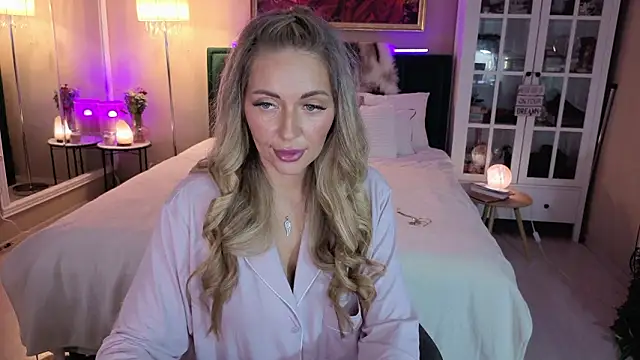 JoanneGG online show from 02/07/26, 10:12