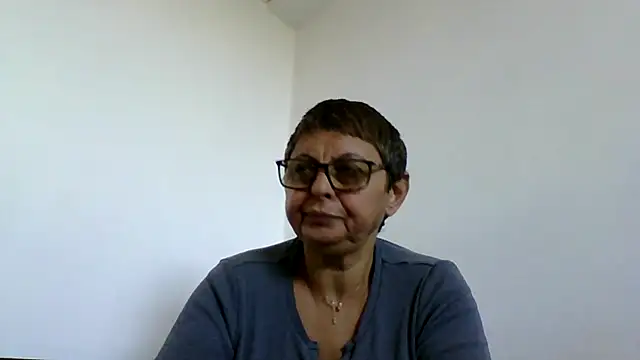 roseblak42 online show from 10/19/25, 09:34