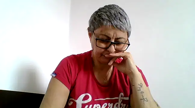 roseblak42 online show from 03/17/25, 09:44