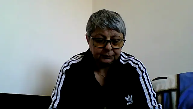 roseblak42 online show from 03/12/26, 02:43