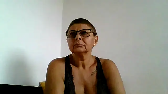 roseblak42 online show from 09/20/25, 03:17