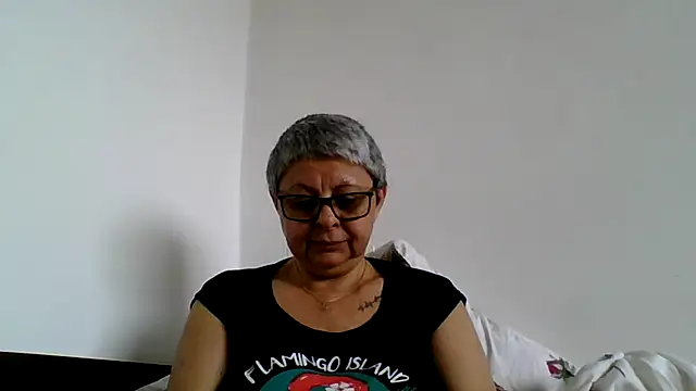 roseblak42 online show from 05/31/26, 11:38