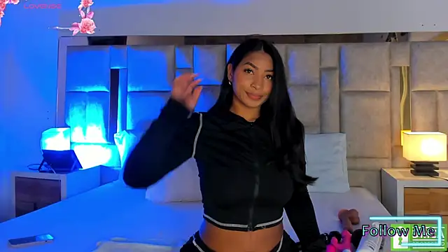 Miss Abigail  online show from 04/08/26, 01:01