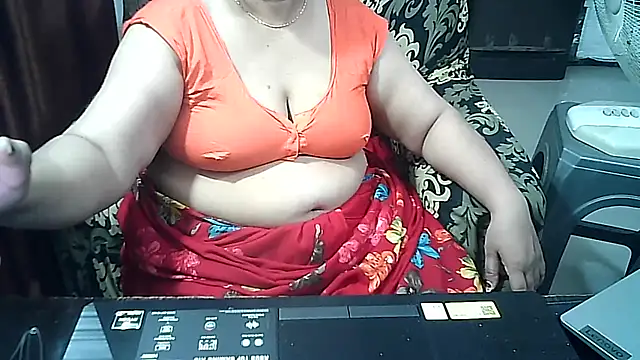 Snapshot of Punambhabisexy chatting on 10/04/25, 07:43 Punambhabisexy online show from 10/04/25, 07:43