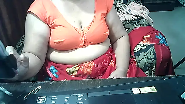 Snapshot of Punambhabisexy chatting on 11/12/25, 11:41 Punambhabisexy online show from 11/12/25, 11:41