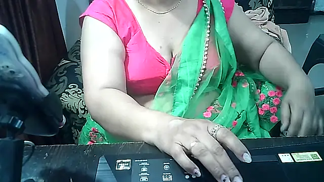 Snapshot of Punambhabisexy chatting on 10/05/25, 05:58 Punambhabisexy online show from 10/05/25, 05:58
