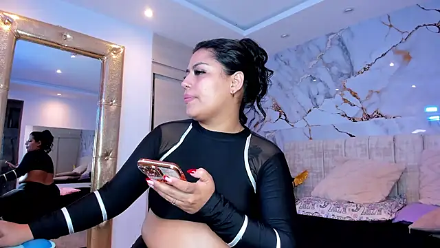 kiana cream online show from 02/21/26, 11:23