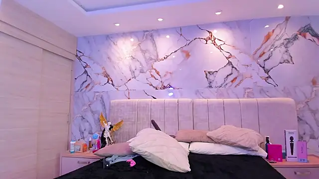 kiana cream online show from 01/14/26, 03:04