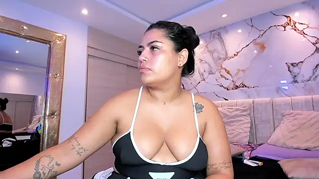 kiana cream online show from 02/19/26, 11:40