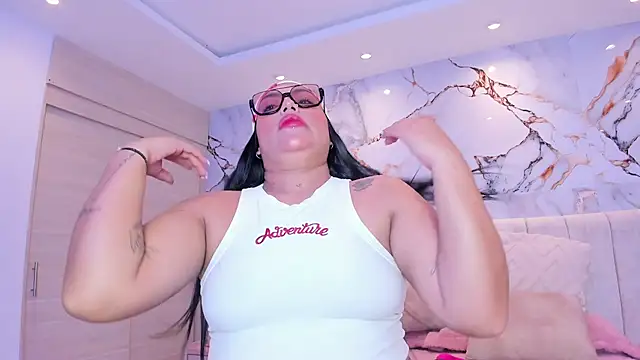 kiana cream online show from 01/08/26, 04:29