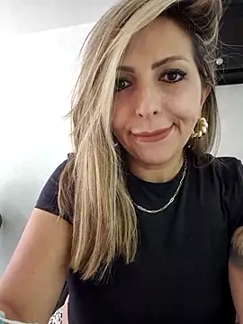  Abril-Office1 online show from 03/12/25, 07:25