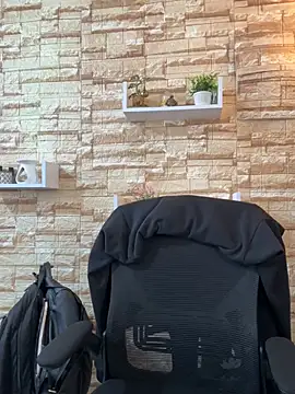  Abril-Office1 online show from 03/30/26, 04:19