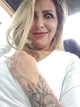  Abril-Office1 online show from 03/11/25, 04:07