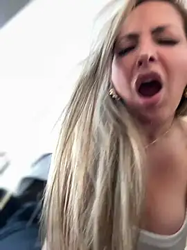  Abril-Office1 online show from 02/27/26, 03:34