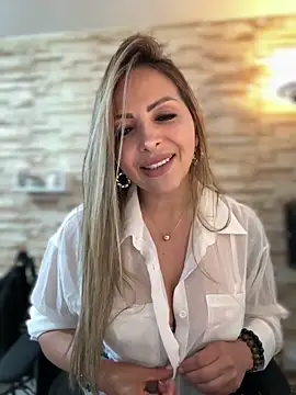  Abril-Office1 online show from 03/13/26, 04:12