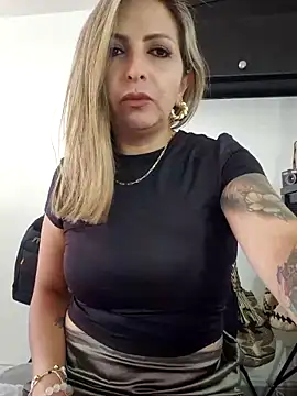  Abril-Office1 online show from 03/10/25, 07:50