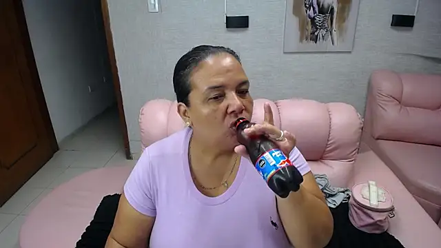 Penelope Nipples  online show from 11/20/25, 12:06