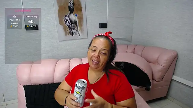 Snapshot of Penelope_Nipples_ chatting on 02/14/26, 12:05 Penelope Nipples online show from 02/14/26, 12:05