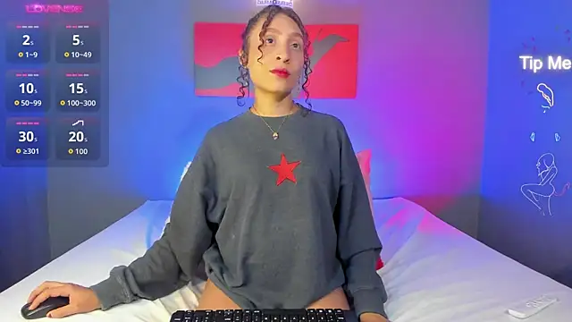 IsabellaSpencer online show from 12/02/25, 10:11