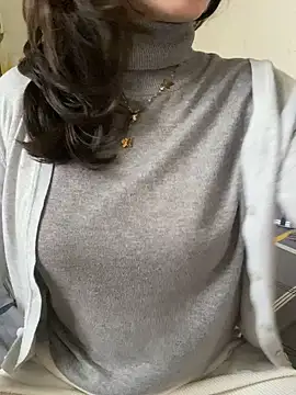 Ruby bear online show from 02/10/25, 07:36