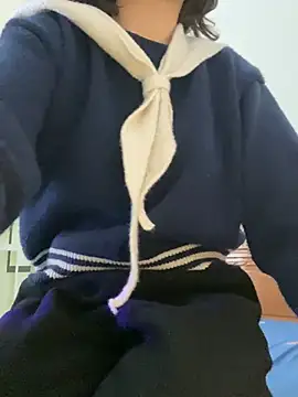 Ruby bear online show from 01/26/25, 01:58