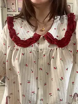 Snapshot of Ruby_bear chatting on 03/27/26, 06:55 Ruby bear online show from 03/27/26, 06:55